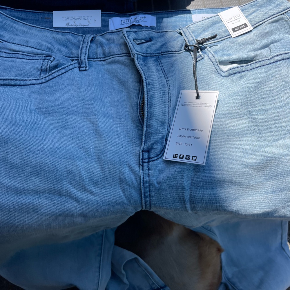 New with tags Judy Blue light blue skinny jeans size 13/31